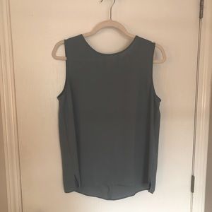 LOFT Outlet Adorable Sea-foam Tank with Bow Details | Size Small